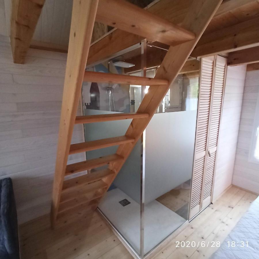 Une Tiny House A Decouvrir Au Coeur De La Cite ! 孔特雷克塞维尔 外观 照片