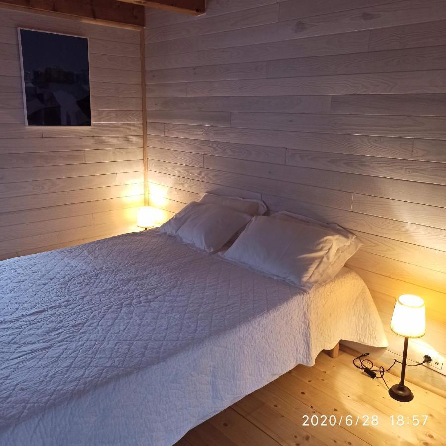 Une Tiny House A Decouvrir Au Coeur De La Cite ! 孔特雷克塞维尔 外观 照片