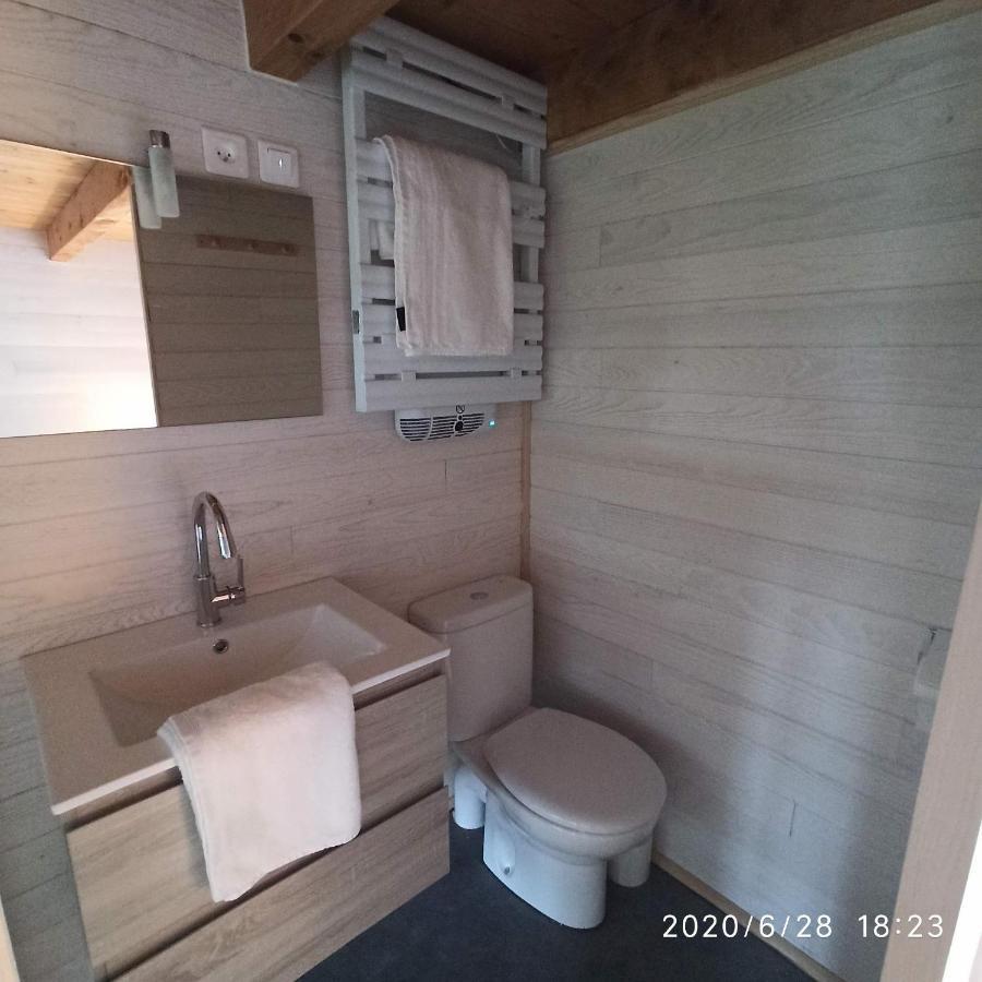Une Tiny House A Decouvrir Au Coeur De La Cite ! 孔特雷克塞维尔 外观 照片